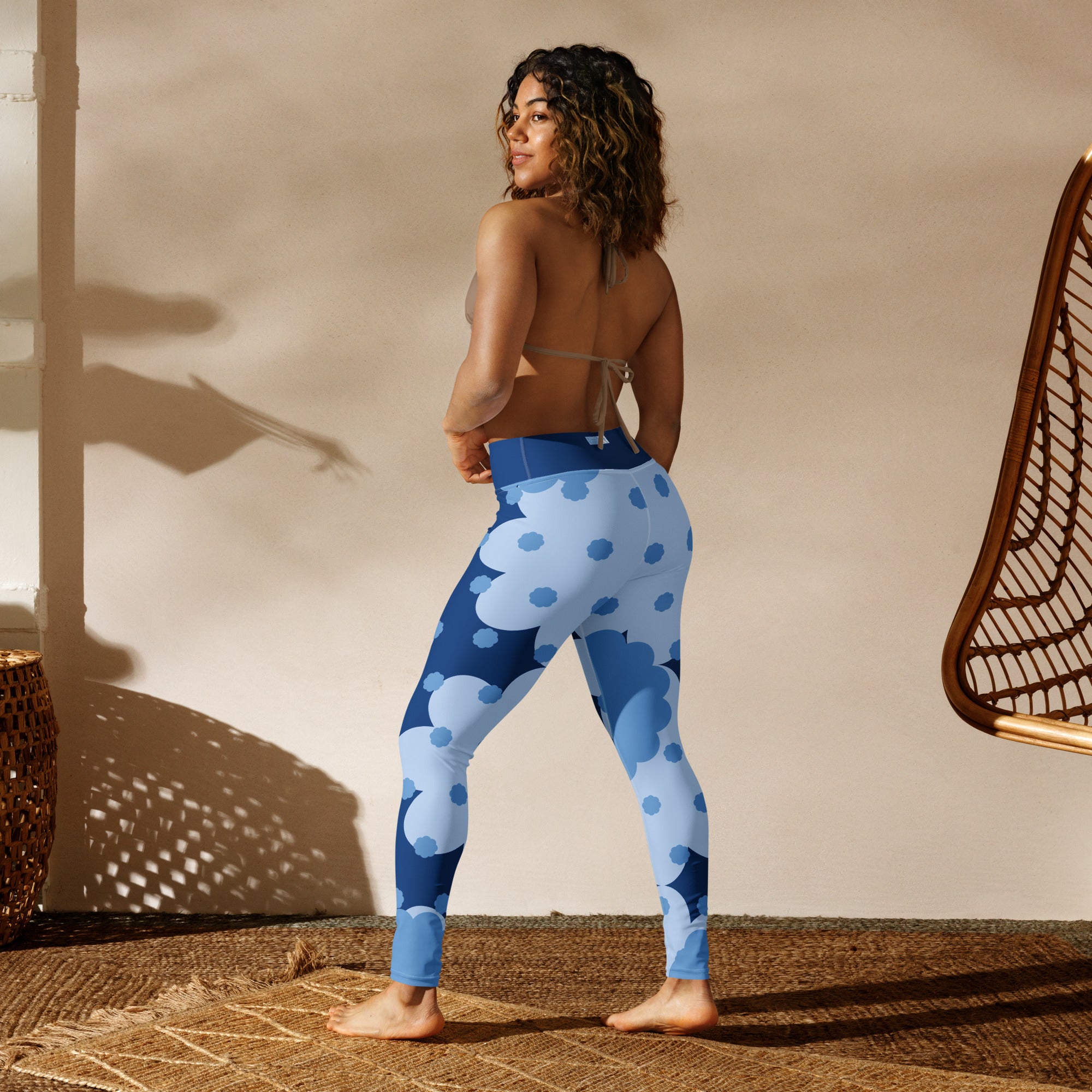 Blue Flower Abstract GFACE Yoga Leggings